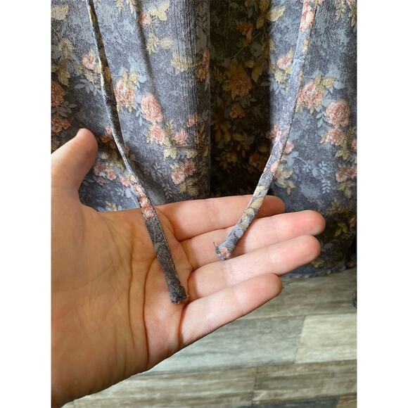 Women's Floral V-Neck Long Sleeve Blouse Multicolor Size M Gilli Balloon Sleeve - Picture 2 of 10